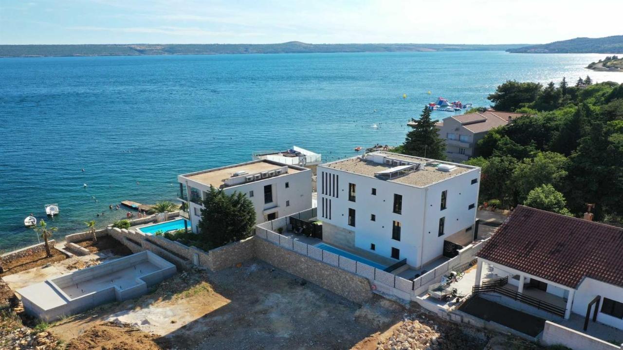 Adastra Apartments Maslenica Exterior photo